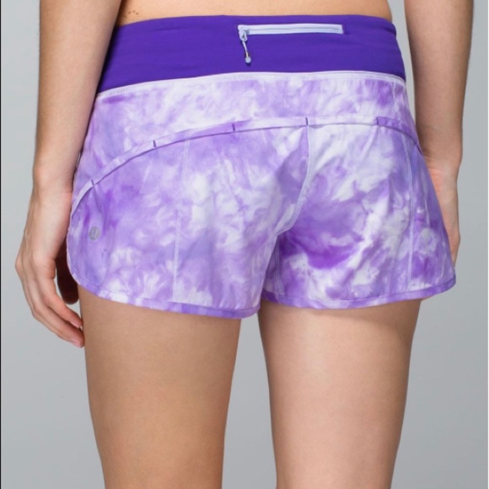 LULULEMON RUN: SPEED SHORTS SIZE 6 RARE PRINT